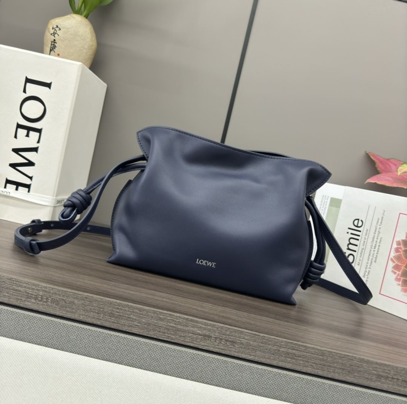 l*ew* satchel bags
